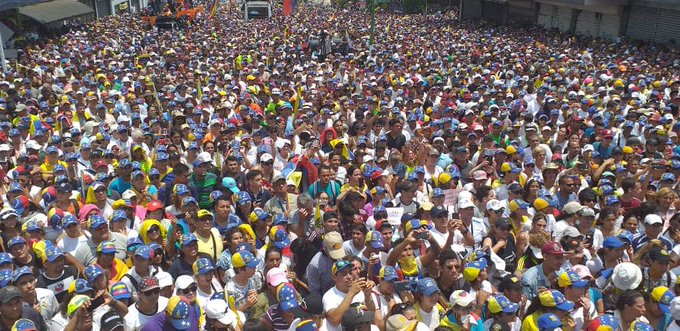 Ver imagen en Twitter Ver imagen en Twitter