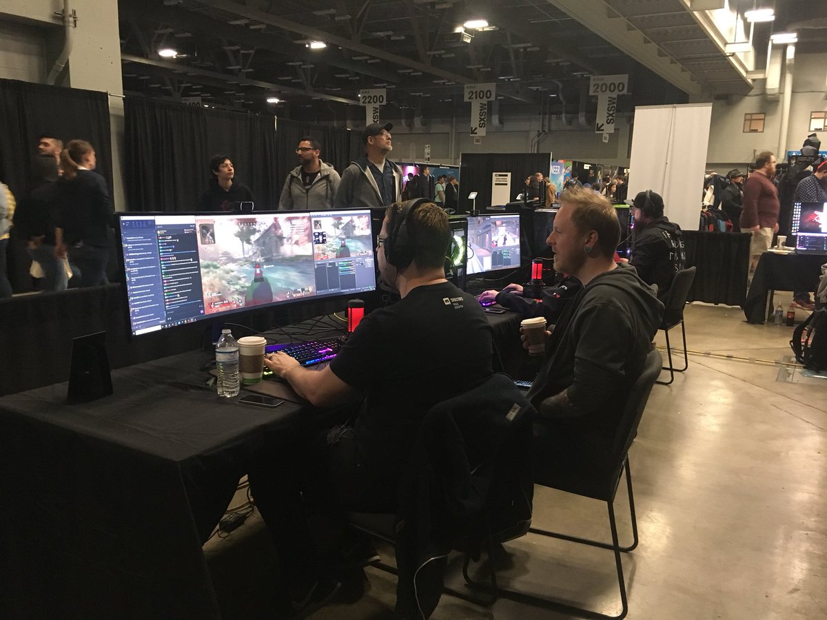 MatthiasHongell's tweet photo. Some major twitch streaming going down at the gaming expo! #SXSW @OU_MDIA https://t.co/cxAMH3BedN