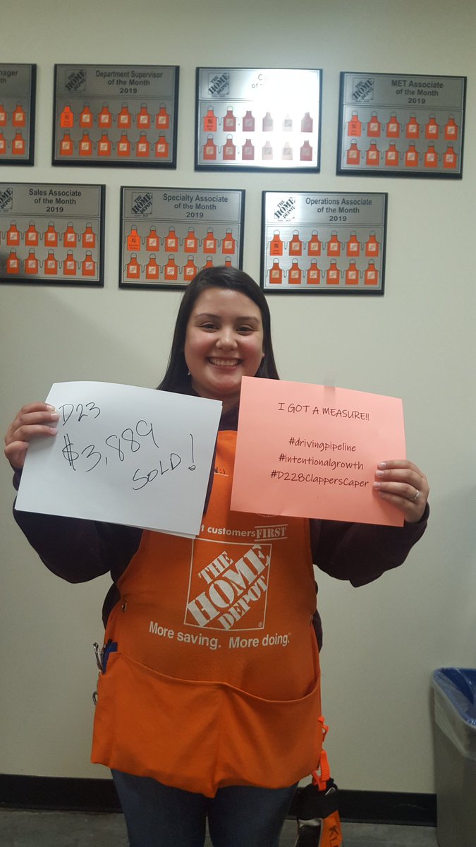 A new measure AND a $3,889 sale... Way to go Katlyn #drivingpipeline #intentionalgrowth #D228clapperscaper @mike_balentine @lailoniroberts @MauriceRoberso3 @RClappy @melaniepayneTHD @guest_charles