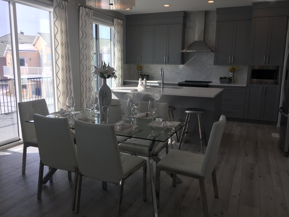 Stately paired home living in ⁦<a href="/CedarglenHomes/">Cedarglen Homes</a>⁩ Parks of Harvest Hills starting from the $450,000s. Trust us, they’re not any kind of duplex you’ve seen before. #parksyyc