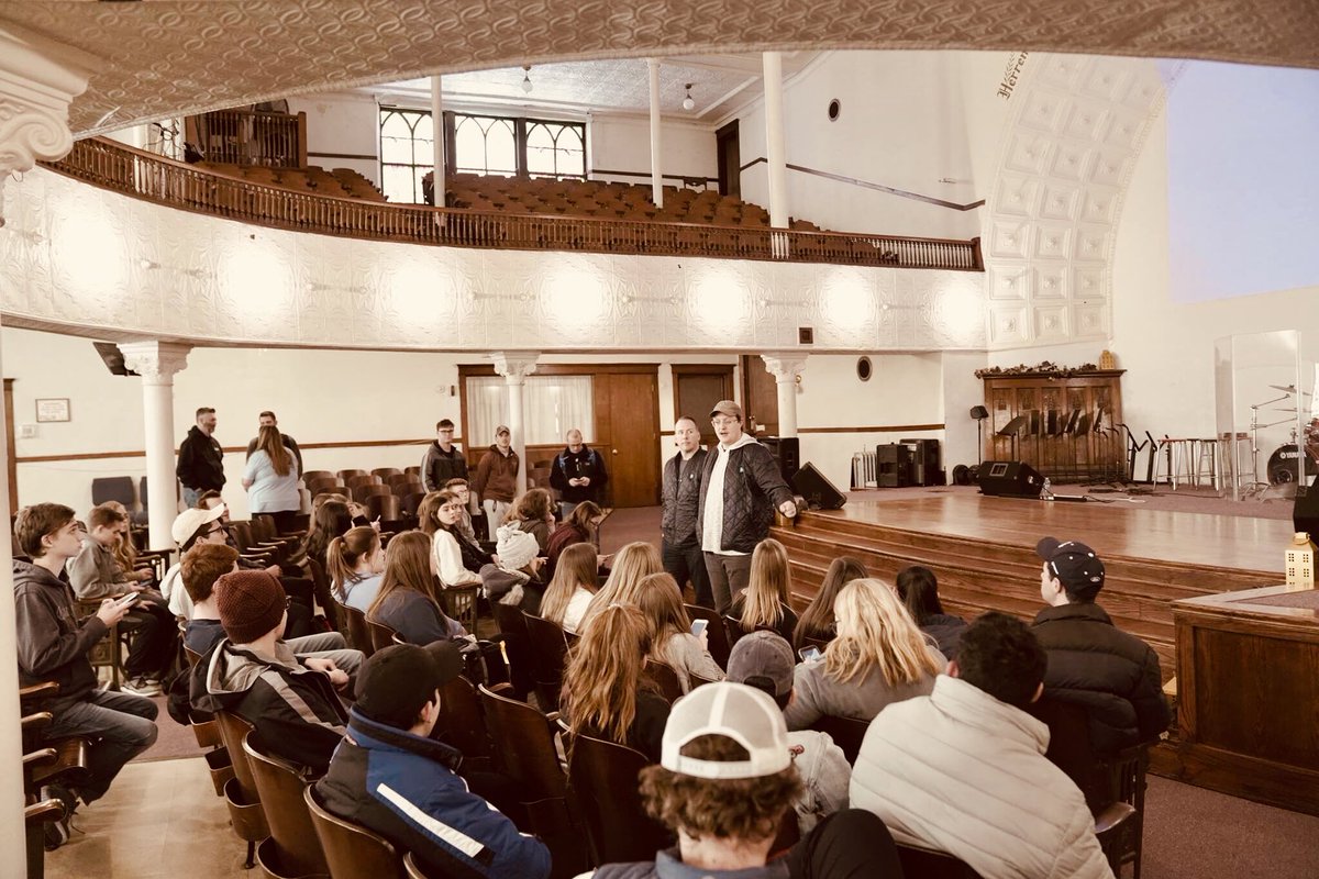 hannahsings11's tweet image. I have absolutely loved getting to serve this city with the best people I know! So so thankful for this ministry! #prestonwoodstudents #van4