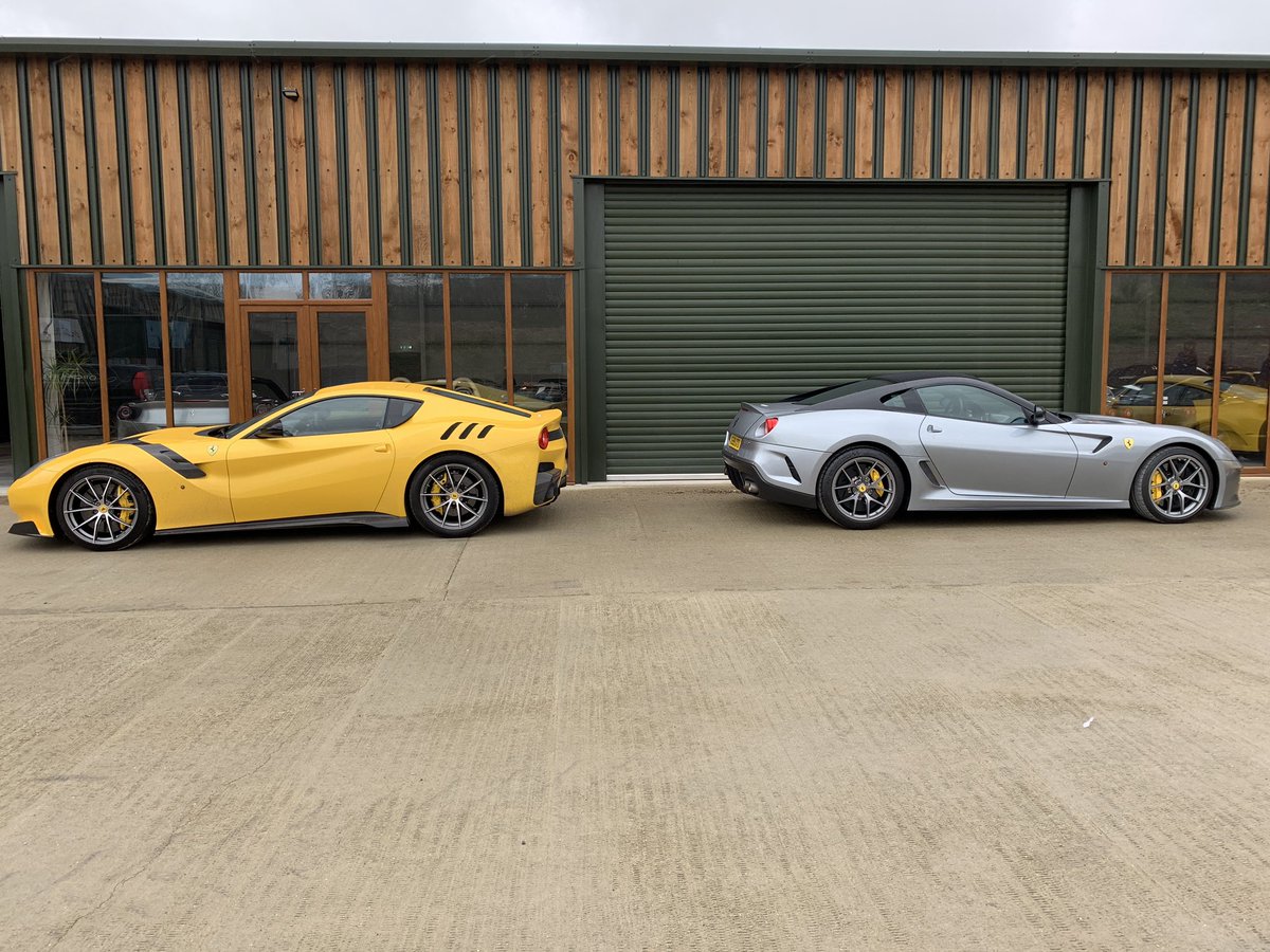 Two of my favourite Ferraris at this morning’s <a href="/aSUPERCARDRIVER/">SupercarDriver™</a> meet <a href="/OCsupercarsales/">TheOctaneCollection</a> .