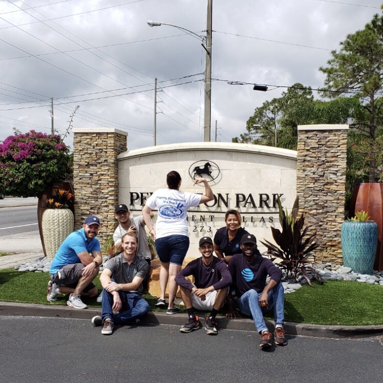 FLfleetfighters's tweet image. ISSA PARTY!! 🎉🔥🚛📡  Showing love to one of our favorite communities! #getconnected #bEASTing #werolldeep #lifeatatt @geauxlego @AmyIvey_OneFLA @OneFla_Mobile