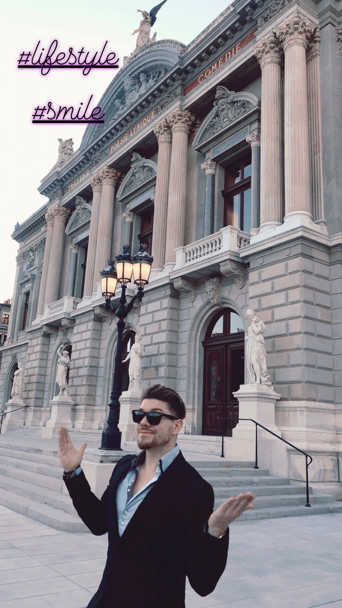 DavidSauraPerez's tweet photo. Depuis fin février c’était : Paris, Londres, Lyon, Grenoble, Marseille, Nice, Avignon et aujourd’hui c’est Geneve 🇨🇭 ! 🎥❤️ #SAURAStudio bisous à tous et bon samedi soir 💋 https://t.co/3k8NzDCjCh