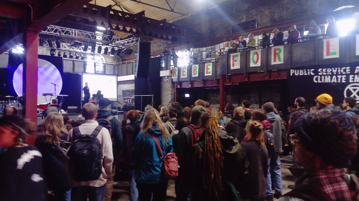 _newworldrevolt's tweet image. Its all happening at the #springuprising with #ExtinctionRebellion preparing and planning the protests to protect the planet in April.