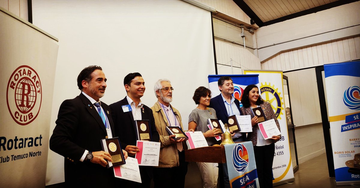 Rotary Club Temuco - Chile (@rotarytemuco) on Twitter photo Distinción para quienes compartieron sus experiencias e ideas en el Seminario Distrital de Rotaract en el CFT Teodoro Wickel
#Rotaract #interact #selainspiracion #gentedeaccion #Rotary
<a href="/RotaryES/">Rotary en español</a> <a href="/rotary4355/">Distrito 4355 Rotary 🇨🇱</a> <a href="/RotaractChile/">Rotaract Chile</a> <a href="/Estebanhund/">Esteban Hund Villagra</a> <a href="/BorisSR/">Boris Solar Ravanal</a> <a href="/TeodoroWickel/">CFT Teodoro Wickel</a> Distinción para quienes compartieron sus experiencias e ideas en el Seminario Distrital de Rotaract en el CFT Teodoro Wickel
#Rotaract #interact #selainspiracion #gentedeaccion #Rotary
<a href="/RotaryES/">Rotary en español</a> <a href="/rotary4355/">Distrito 4355 Rotary 🇨🇱</a> <a href="/RotaractChile/">Rotaract Chile</a> <a href="/Estebanhund/">Esteban Hund Villagra</a> <a href="/BorisSR/">Boris Solar Ravanal</a> <a href="/TeodoroWickel/">CFT Teodoro Wickel</a>