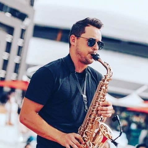 AceProdTweets's tweet photo. Many thanks to our superb saxophonist @cj_sax who performed at the fabulous @ruyalondon in Mayfair last night ๐ท๐ถ #cjsax #cjsaxlive #saxophonist #ruyalondon #ruyarestaurant #mayfairlondon #exclusivevenue #saxophoneplayer #promusician #playthatsax #eventsprofsuk #eventprofs https://t.co/WSmkG18PG0