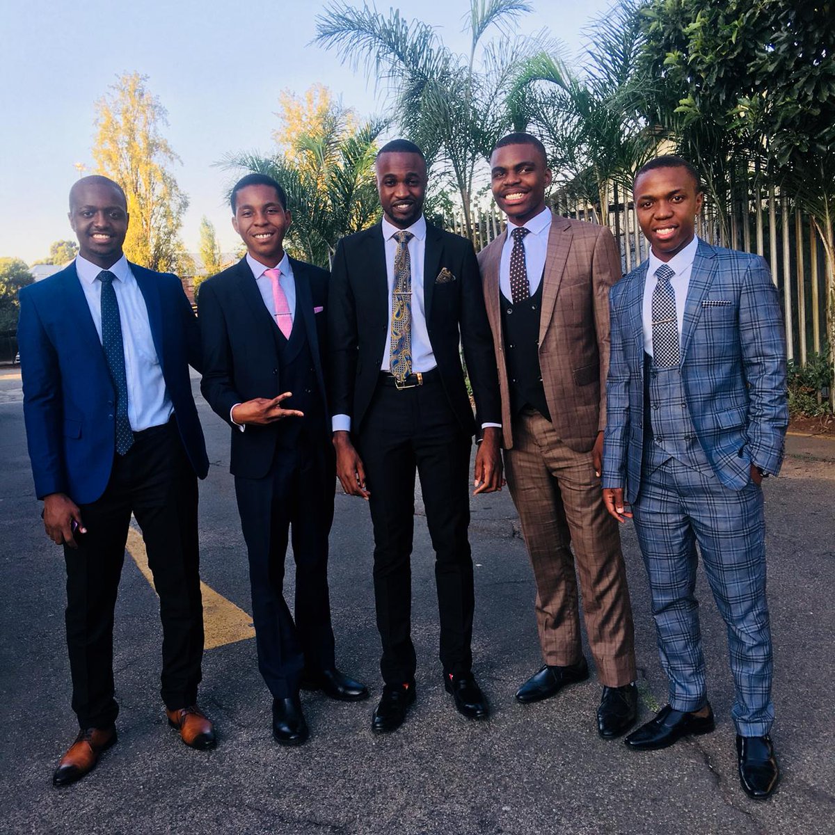 sceptrethaare's tweet photo. Christianity is God calling a man into fellowship, oness, union with Jesus Christ 🙌
We're turning on and shinning the light of the Gospel- of Jesus Christ - in our world🌟
#WeChangingTheWorldForJesus 🙌
#TheCompleteNation 🌎🌍 https://t.co/8sPkOIWb7E