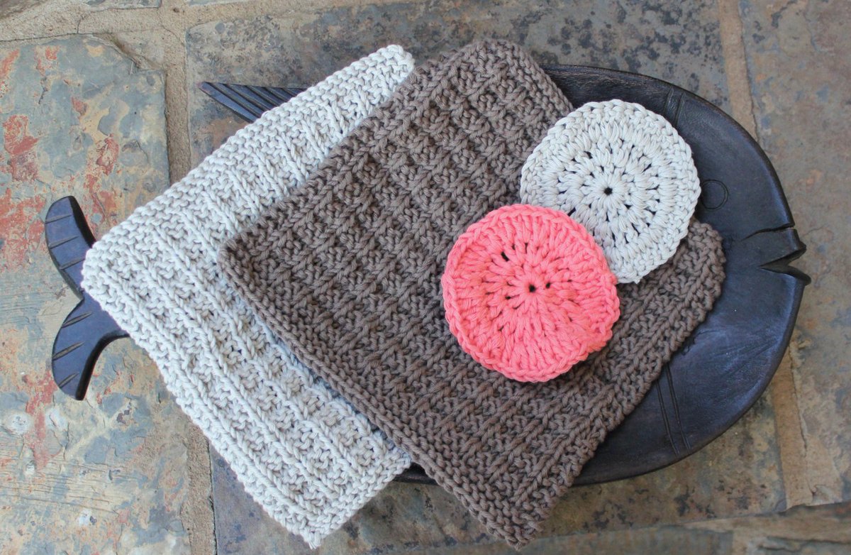 kennainafrica's tweet photo. Cotton face cloth , Face scrubbies , Absorbent wash cloth , Hand knitted wash cloths , Spa face cloth , Hostess gift , Bridal gift . https://t.co/GIuQjoKqhy #Handmade #Etsy #KennaInAfrica #KitchenCloth https://t.co/STYtYuGcv7