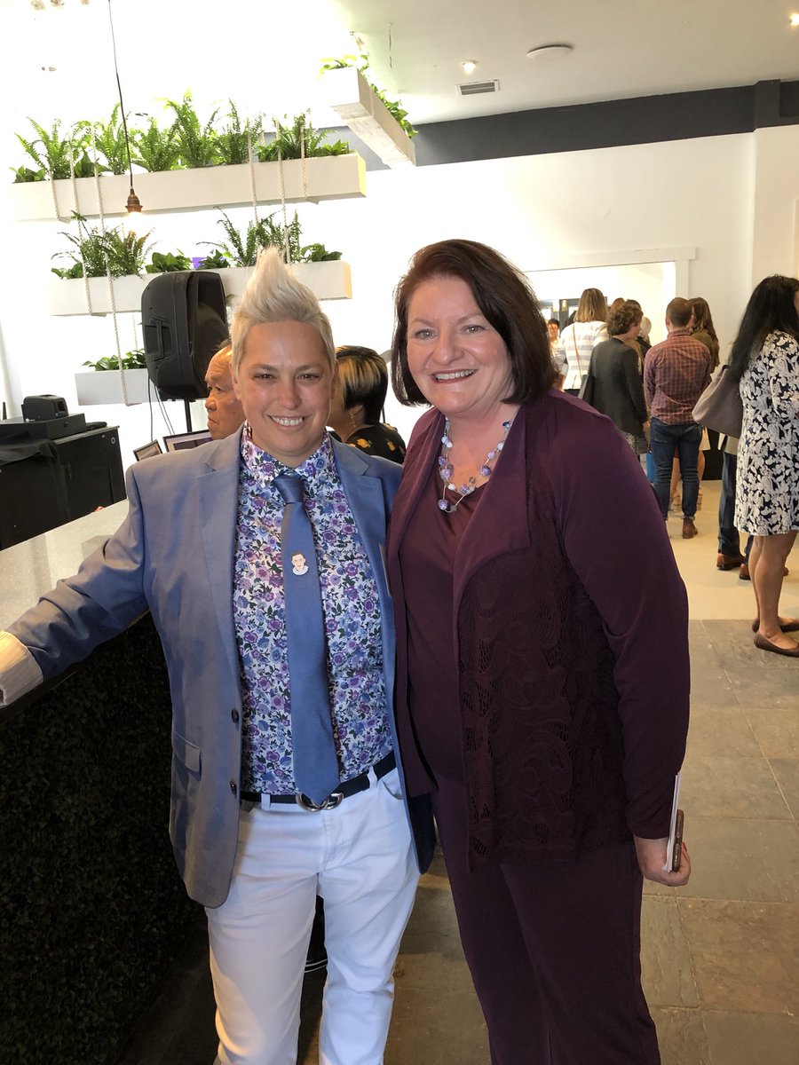 SenToniAtkins's tweet photo. #WomenOfSD39 https://t.co/yJR2ZHQHhd