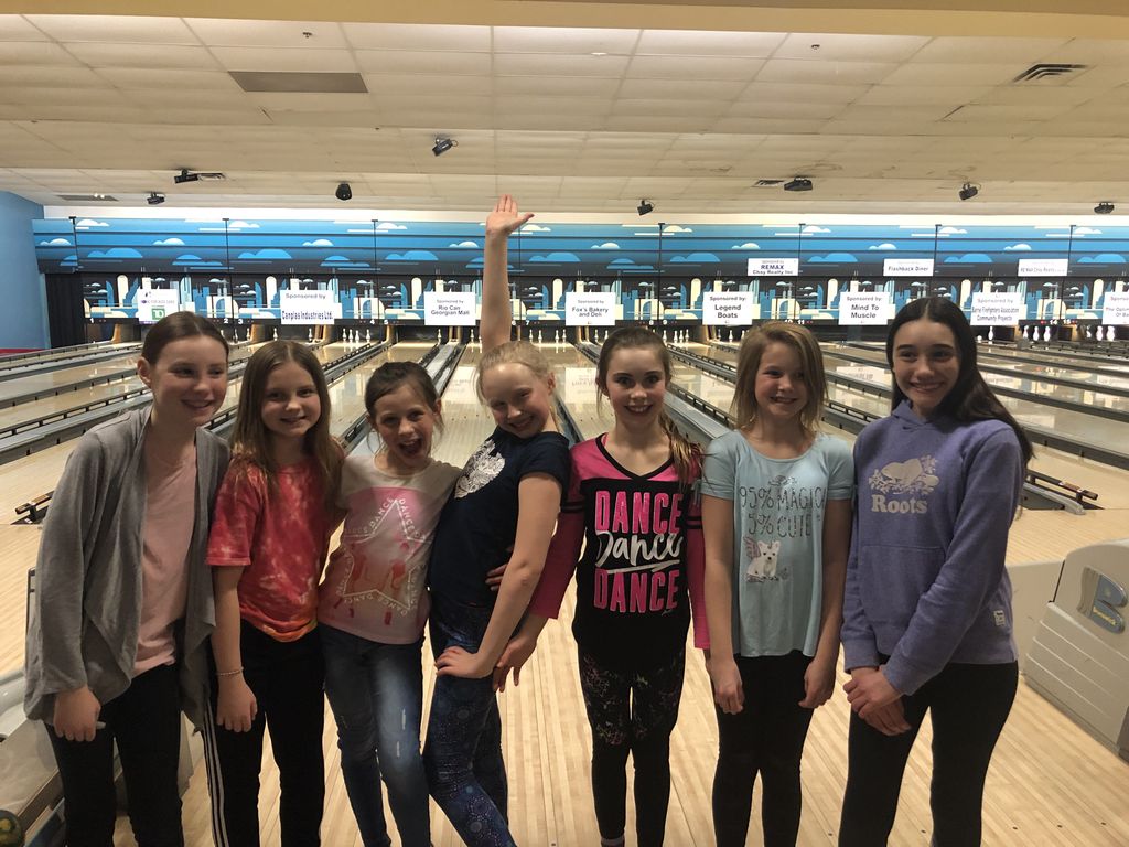 All_Thats_Dance's tweet photo. Junior Novice Team Having Fun together over the March Break!
#123ATD
#AllThatsDanceAndMore
#BarrieDanceStudio
#BarrieDance
#Comp2019
#ATDSeason16
#LetsGo
#MarchBreak https://t.co/mY9WEDIpXZ