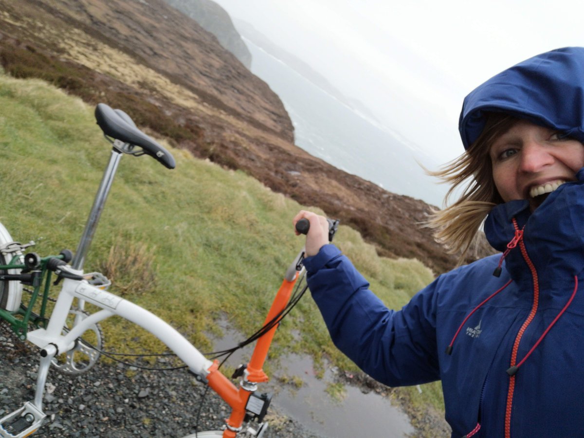 kezoneill's tweet photo. Blimmin' wet and windy up in Dunfanaghy on the #hornhead route... @WAWDonegal https://t.co/dVOK4WNkf6