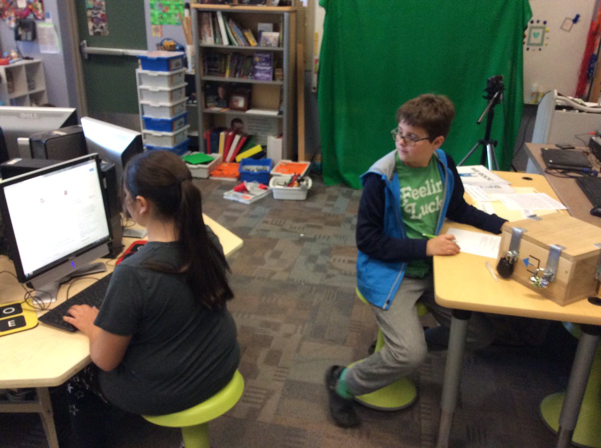 KnIhT_tNeReFfId's tweet image. We ended the 3rd quarter with @breakoutEDU the Robot Apocalypse! 7th grade lost their minds when they found out they were doing a Breakout! It was such a fun breakout for middle school. #robotapocalypse #robots #csforall #csforaz #stemed #edtech #softskills @SVViperPride @DVUSD