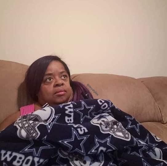 ant0logia's tweet image. Yo explicándole Ami madre como es el cuento entre Ana del castillo y Juan mindiola.
#ManosAlFuego