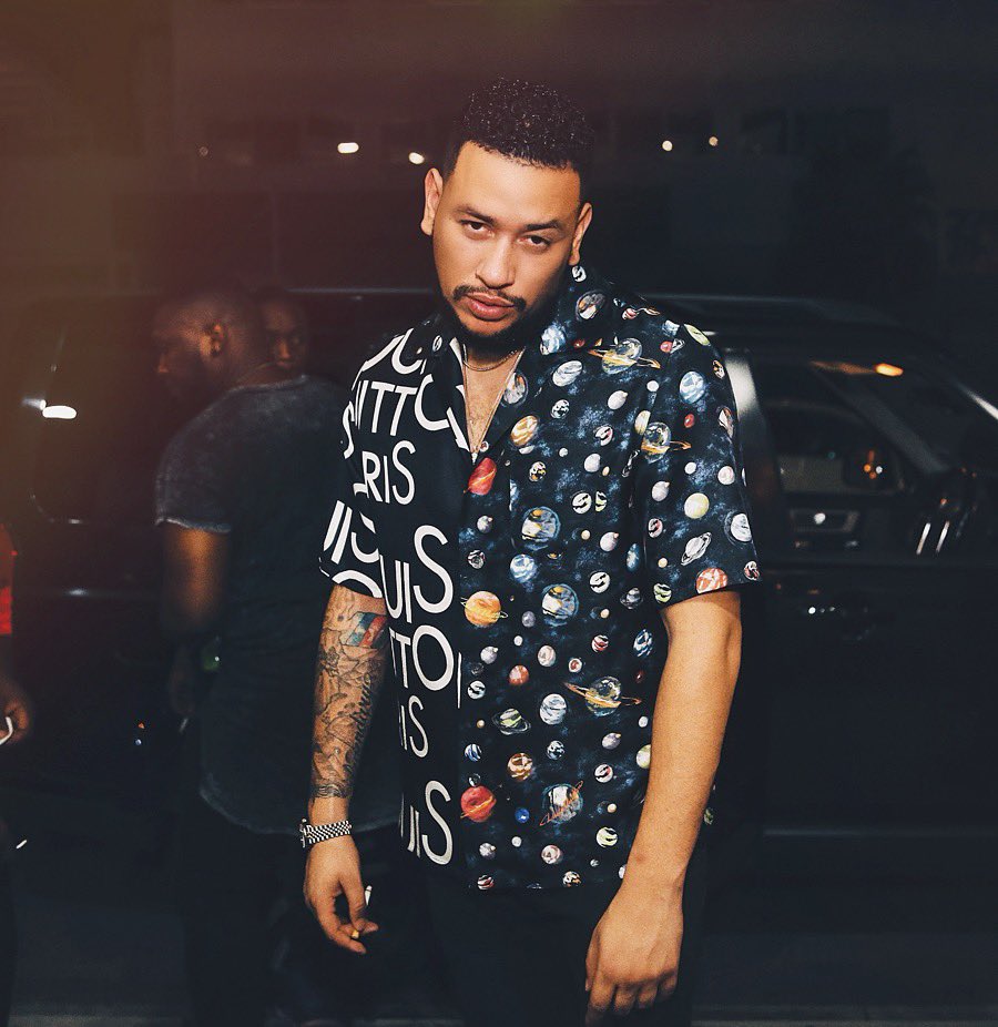 akaworldwide tweet picture