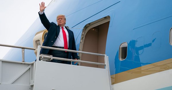 shannonfordUSA's tweet photo. America's favorite president, Donald J. Trump. #MAGA #Maganomics #BuildAWallAndCrimeWillFall #Trump2020 https://t.co/OVlCTThML3
