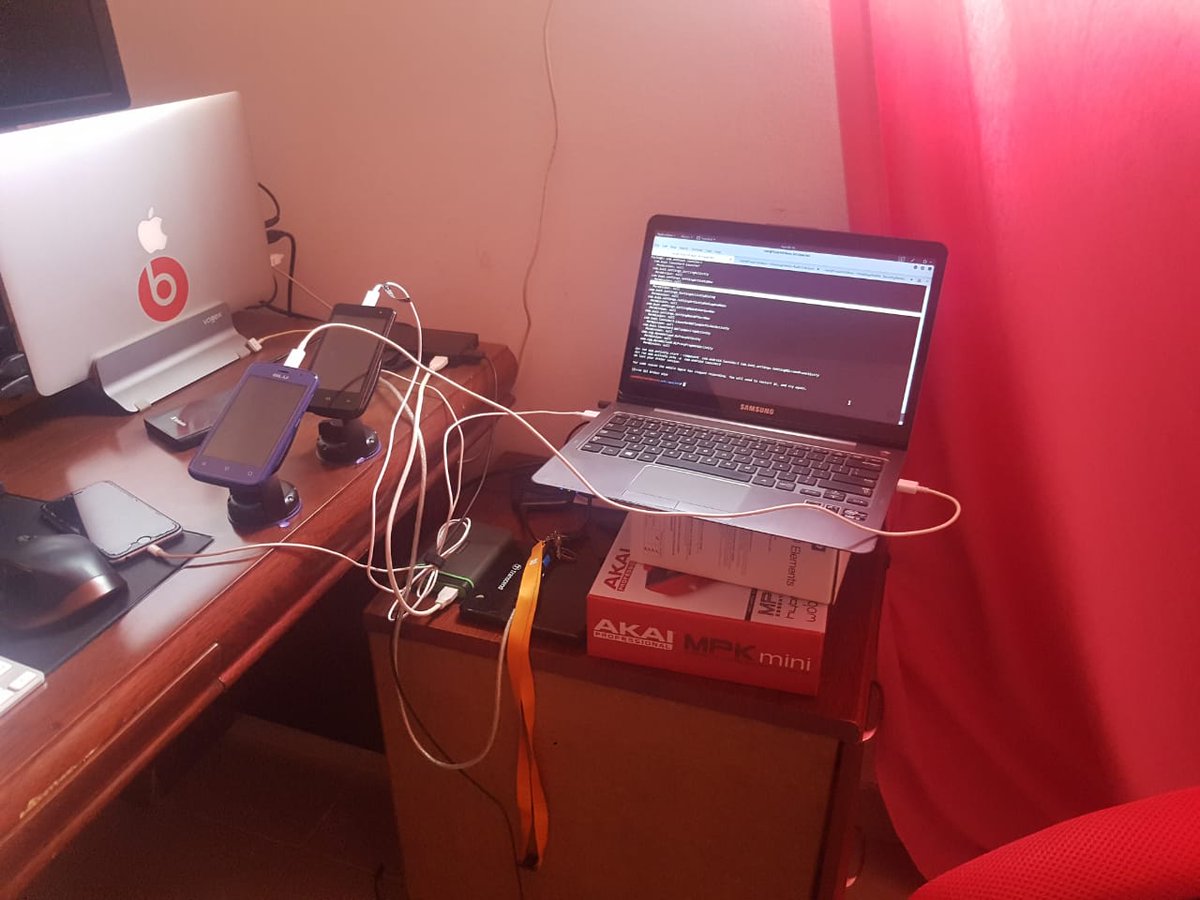 movcx5's tweet image. Mobile lab in the house. #mobilesecurity #androidsec #mobsf #mobileforensics
