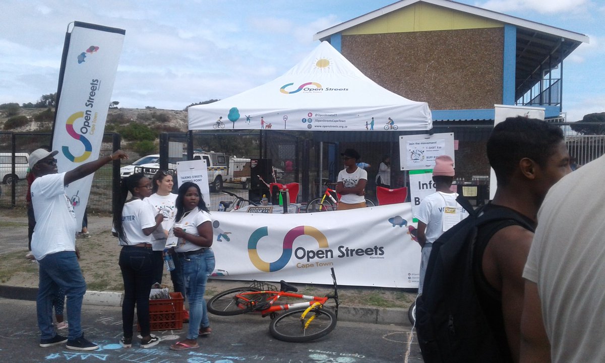 Streets that are safe for children are safe for road-users of all ages. <a href="/OpenStreetsCT/">Open Streets Africa ( localsouth.bsky.social)</a>
#OpenStreetsMitchellsPlain
#CarFreeZone
#publicspaces
#StreetsForPeople
#ShareTheRoads
#SaveKidsLives