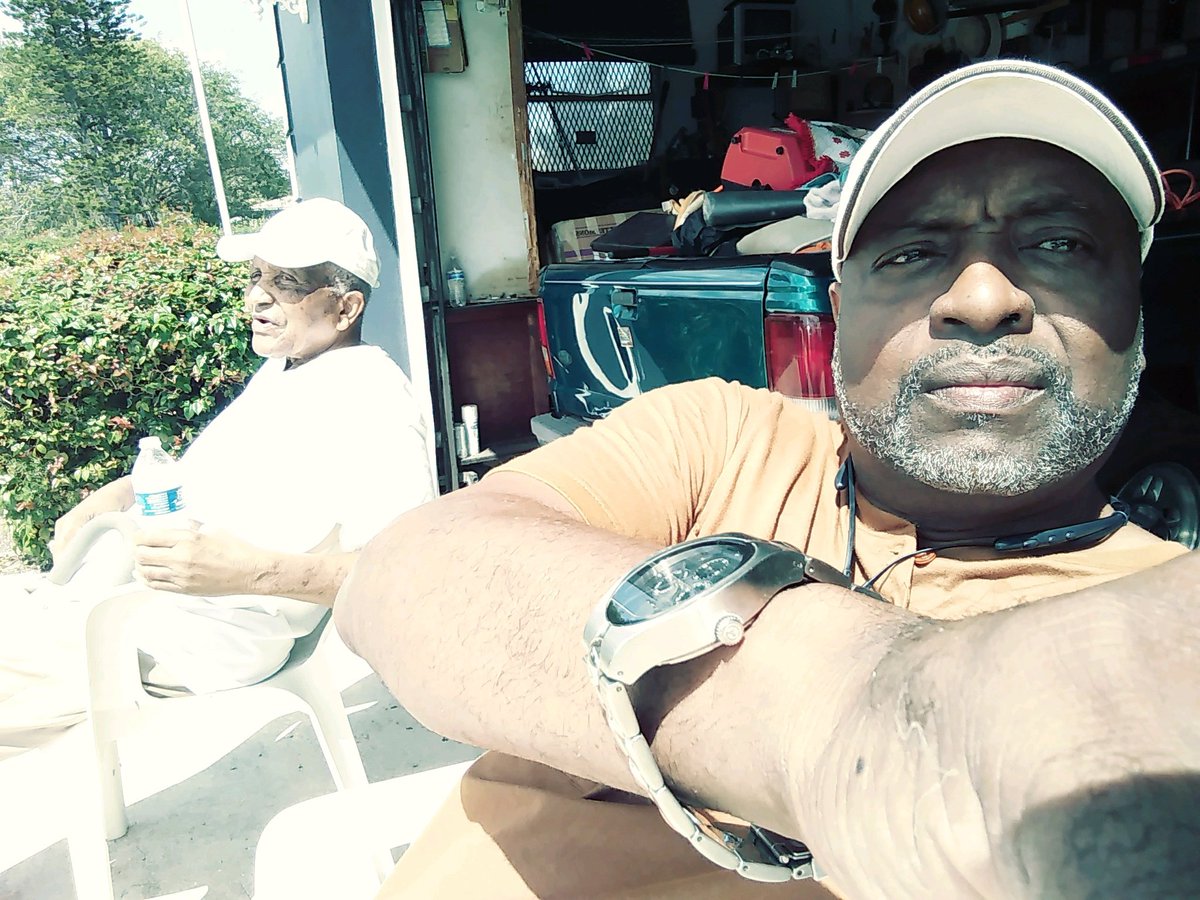 bolojitSMG's tweet photo. Where you JR.๐ค๐ Granddad+Dad #3rdgeneration #TheSharpes #Delrayfl #Westpalmbeach #florida https://t.co/ys0pEjaFWh