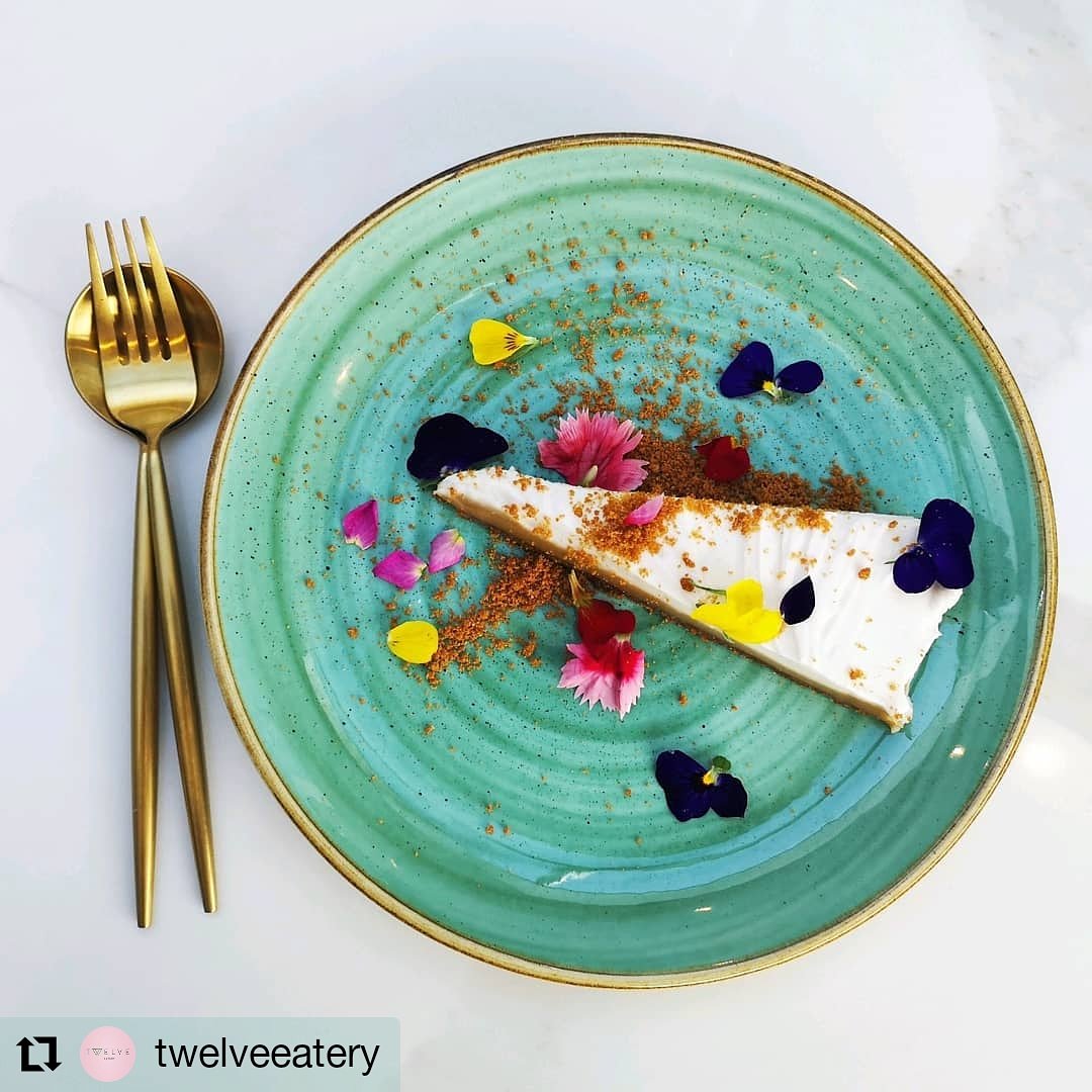 Vegan Dulche de Leche Cheesecake from <a href="/TwelveEatery/">Twelve Eatery</a> - you know you want some...

#veganlife #Bournemouth #treatyourself #veganuk