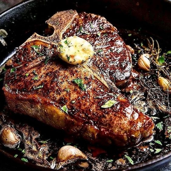 livilodge's tweet photo. Our new approach to our menu will include Sunday lunch specials. Tell us, what's your favorite dish to have on Sunday's? https://t.co/sWdxoOTTY5