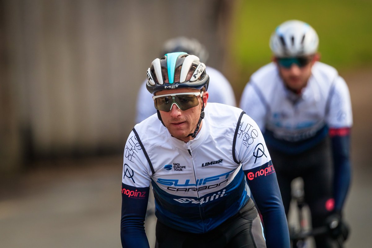 Barrysworkshop's tweet image. @SwiftProCycling Spotted you guys getting the miles in, if I have to guess George,Pete and Andy and a mystery!! #befastbeswift #alwaysracing