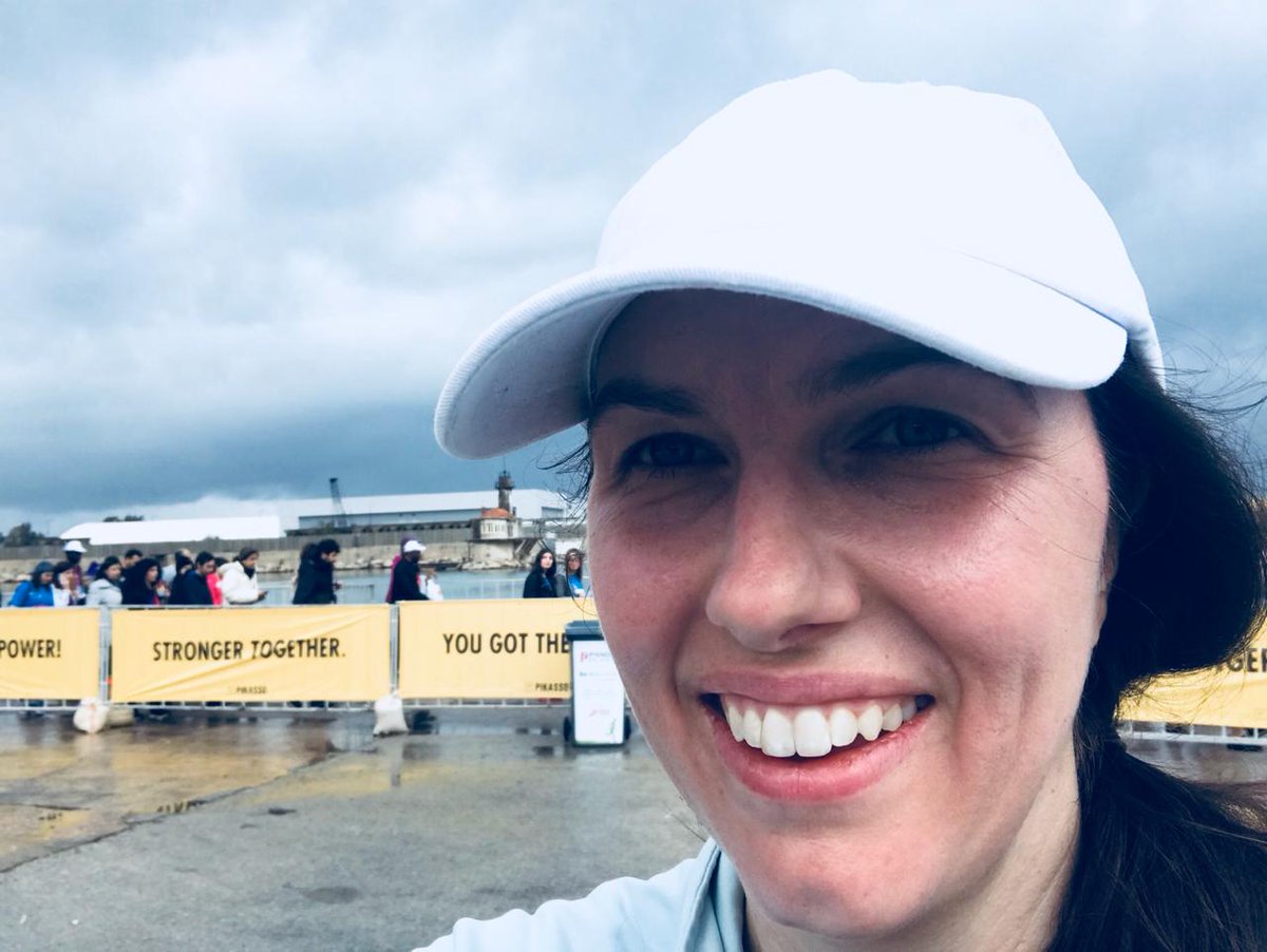 SafirAustralia's tweet photo. A great run this morning @saradarbank @BeirutMarathon Women's race - despite the thunderstorm! Great to see so many people out. Congratulations #anamaaki #DrawYourPath #طريقك_قرارك https://t.co/rTQrRPWLHC