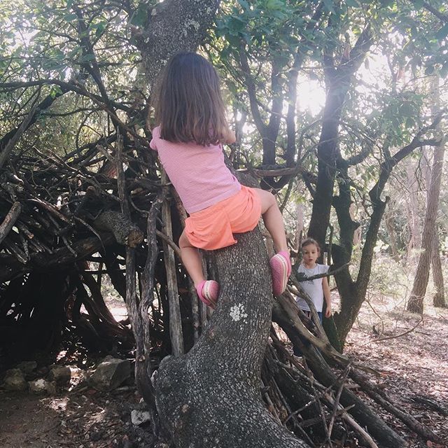 couchesRL's tweet photo. 🦌 Post en photo #1
🌞🌞
.
.
.
.
#montpellier #saintgelydufesc #maman#mamanmontpellier #mamanblogueuse #blogdemaman #viedeparents #viedemaman #blog #mamandejumeaux #herault #enfants #visitmontpellier #nature #naturelovers 💄 #mamzinemontpellier 💄 https://t.co/D0YUYwMT70 https://t.co/OOXEySr1QR