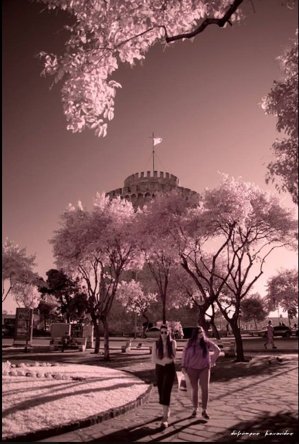 meleorr's tweet photo. 17 και σήμερα.
#Θεσσαλονικη #Thessalonique #Grece #NotForGermans or #germany #skg #Greece #Thessaloniki https://t.co/SdOyayQntx