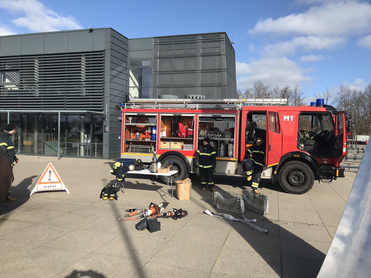 112Furesoe's tweet photo. Kom og møde de frivillige fra Farum - i dag stå vi foran Farum Arena i nogle timer https://t.co/vv9mvzd0FV
