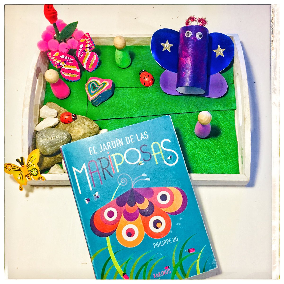 #reseña primaveral
🦋“#ElJardíndelasMariposas”🦋, de #PhilippeUg, editado por #editorialkokinos
Un #popup bellísimo para aprender sobre el #ciclovital de la #mariposa, además de ver cómo se alimentan, como se reproducen...

cuentosquecontar.com/2019/03/30/el-…

#literaturainfantil #hoyleemos