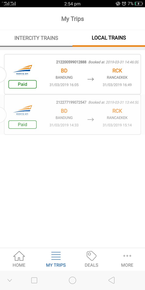 flickrboy's tweet image. Di st bandung itu ga kaya st cimahi yg pintu masuknya sama semua..
Kalo st bandung beda2 gate nya.. Dan ga da empathy nya.. Ketika salah masuk Babay tiket dan waktu 2 jam jam.. Ente musti muter yg ngabisin waktu 30 menit
Dan nunggu 1,5 jam lg baru ada kereta nya.. kZl