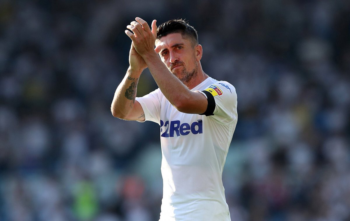 LeedsNewsMOT's tweet image. Happy Mother’s Day to Pablo Hernandez’s Mum. Thank you, we all love you #LUFC
