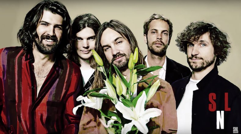 RockInsideMaga1's tweet photo. Escuchen 'Borderline' nueva canción estrenada en vivo de @tameimpala
https://t.co/GQAFRGxH4z
#JCVM https://t.co/LDqv1urAhP