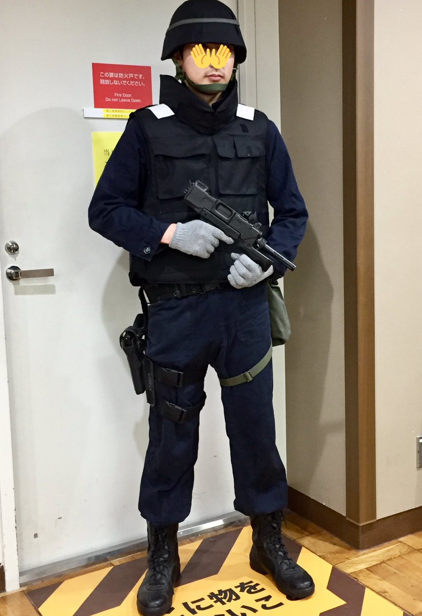 O Xrhsths 鰐軍壮 Sto Twitter 今日は海上自衛隊浅草基地の公開を観に行ってきました やっぱり立入検査隊の装備はカッコイイですね 9mm機関けん銃が使われているのがとても良いと思いました O Xrhsths 鰐軍壮 Sto Twitter 今日は海上自衛隊浅草基地の公開を観に行ってきました やっぱり立入検査隊の装備はカッコイイですね 9mm機関けん銃が使われているのがとても良いと思いました
