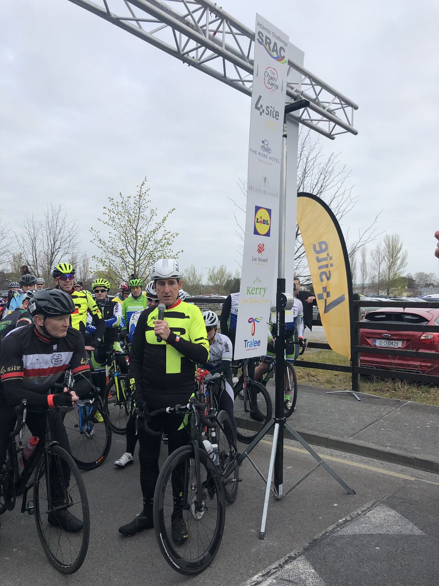 4siteHQ's tweet image. Some legends @SoniaOSullivan3 and @SeanKellyCC were out and about at the @SRACcycle yesterday. And what an amazing day it was!