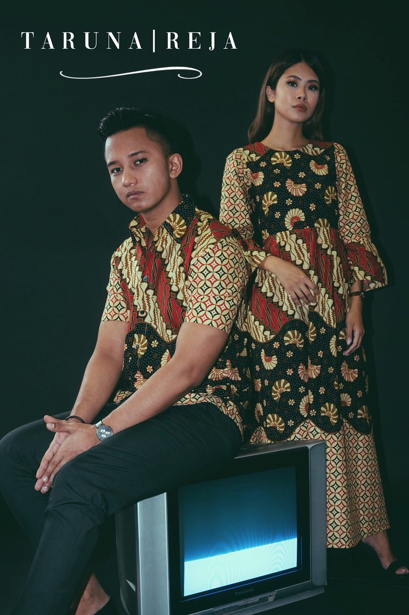 BatiqueSg's tweet photo. 🔥 TARUNA, Launched!

🖥 https://t.co/s6T8gOrB5L

🎪 Pop Up @ Twilight (Suntec Hall 401)

📆 5-7 Apr | 12-9pm

#wearbatique #batiquegang #slimfitbatik #batiklongdress #kingsizedbatik #batik https://t.co/rLJKQAzZcu
