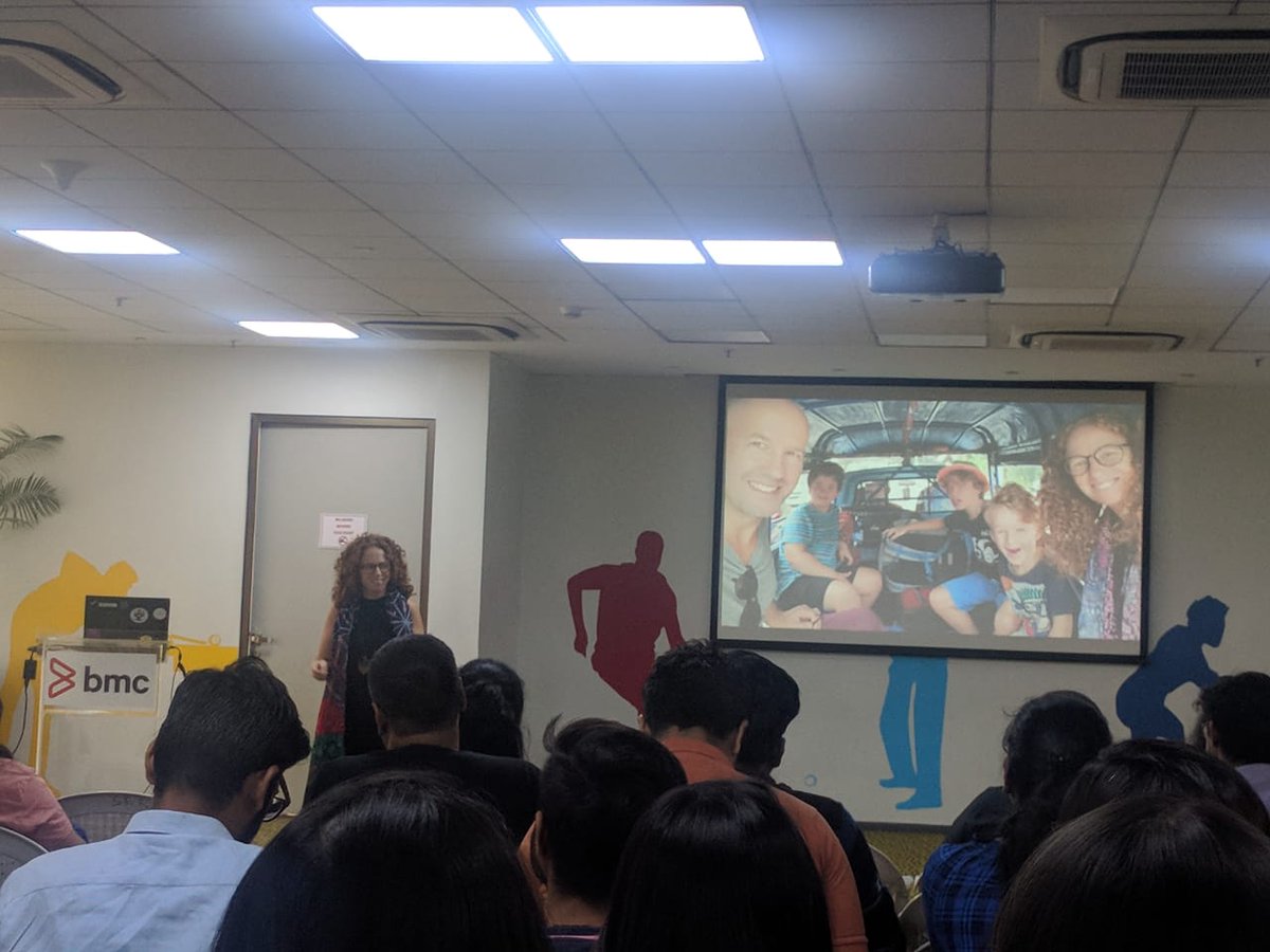 EvaProkop's tweet photo. RT @WTMPune: Full House at international women's day celebration by our team #WTMPune #GDGpune #BalanceforBetter #IWD19 #IwdPune #womenintech #WomenTechmakers @GoogleDevsIN https://t.co/Qq6I8DR9nR