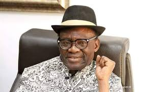 RadioCitizenFM's tweet photo. Np #Lezi utunzi wake Simaro ndani ya #Rogaroga @fredomachoka @Kawawaz RIP Le Poet https://t.co/6bFVmthwaA