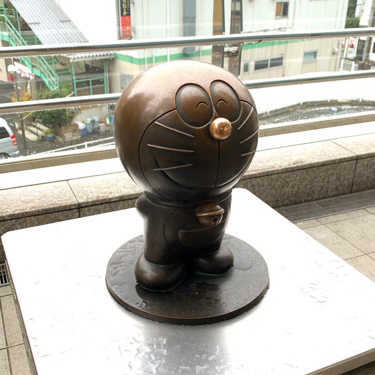 ドラえもん同好会 藤子 F 不二雄ミュージアム リニューアルした2階 みんなのひろばの ボールころころ大騒動 ボールの動きに合わせて動画が連動 ずっと見ていられるやつ ドラえもん Doraemon Fujikof