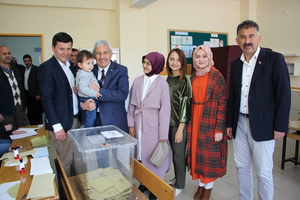 #Cumhurİttifakı Kumluca Belediye Başkan Adayımız Hüsamettin Çetinkaya, 2019 Mahalli İdareler Seçimleri kapsamında oyunu kullandı. #SevdamızAntalya