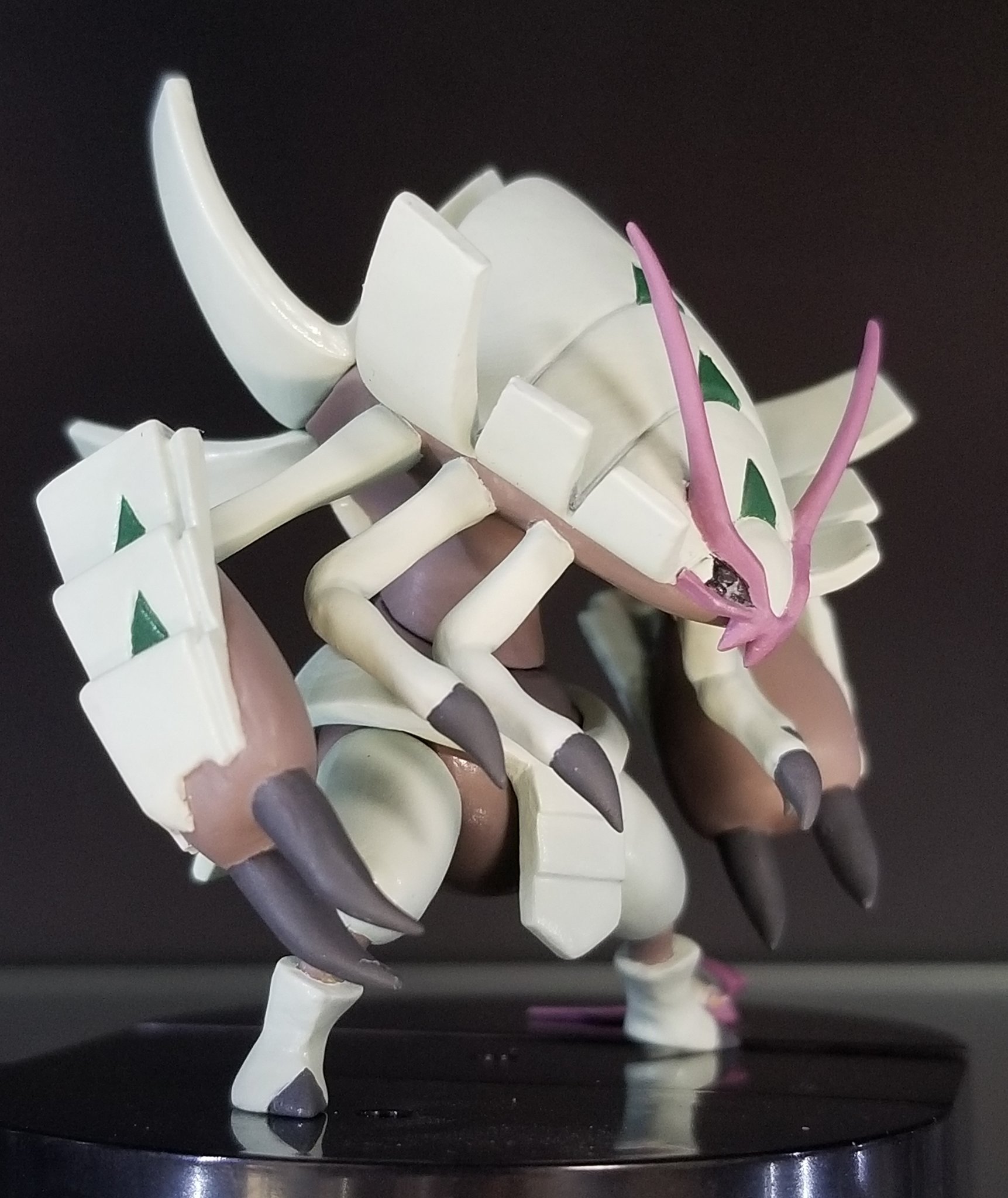 すくなめ 立体ポケモン図鑑コソクムシ Amp グソクムシャ完成しました コソクムシはフルスクラッチ グソクムシャはタカラトミーarts発売のカプセルアクトを改造しリペイントしてます 40分の1スケールのポケモンフィギュア探して立体ポケモン図鑑補完