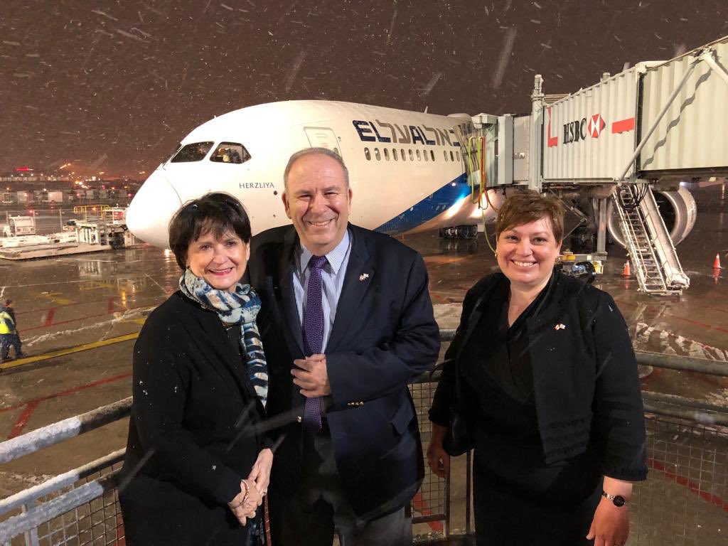 GaliBaram's tweet photo. Canada gives a warm welcome to @PresidentRuvi Rivlin, with a bit of spring snow. Thanks, Chief of Protocol in Ottawa @StewartRWheeler and Chief of Protocol in Ontario @JSauveFS, for providing the full Canadian experience! 🇨🇦🇮🇱❄️ @IsraelinToronto @IsraelinCanada @CanEmbIsrael https://t.co/BPnojAwnRR