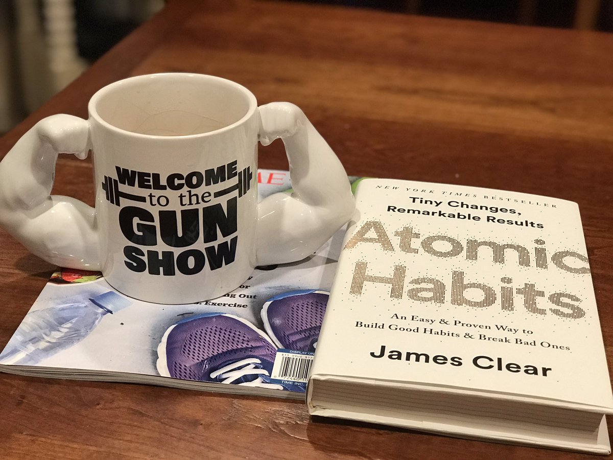 MrColli1's tweet photo. #Happy_Sunday😊☀️😊
#self_growth_Improvement
#Reading_Before_Training
#Mind_Body_Connection
#Never_Stop_Learning
#Always_Grinding https://t.co/1EhE2laKKl