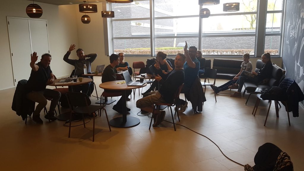 <a href="/BDEDdorpenkwis/">BD/ED Dorpenkwis</a> Skèndels Kwartierke is enthousiast begonnen aan de Dorpenkwis...!!! Wij gaan voor goud... 👍