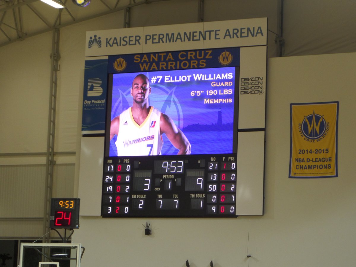 OESscoreboards's tweet photo. We'll be at CSADA conference in #SanDiego next week! Stop by and see John Marinovich. Let him show you how our scoring & timing solutions can dazzle players & fans on #GAMEDAY. @CIFState @NIAAA9100 #OESteam #morethanscoreboards #CSADA19 https://t.co/ZvaU9y9EA8
