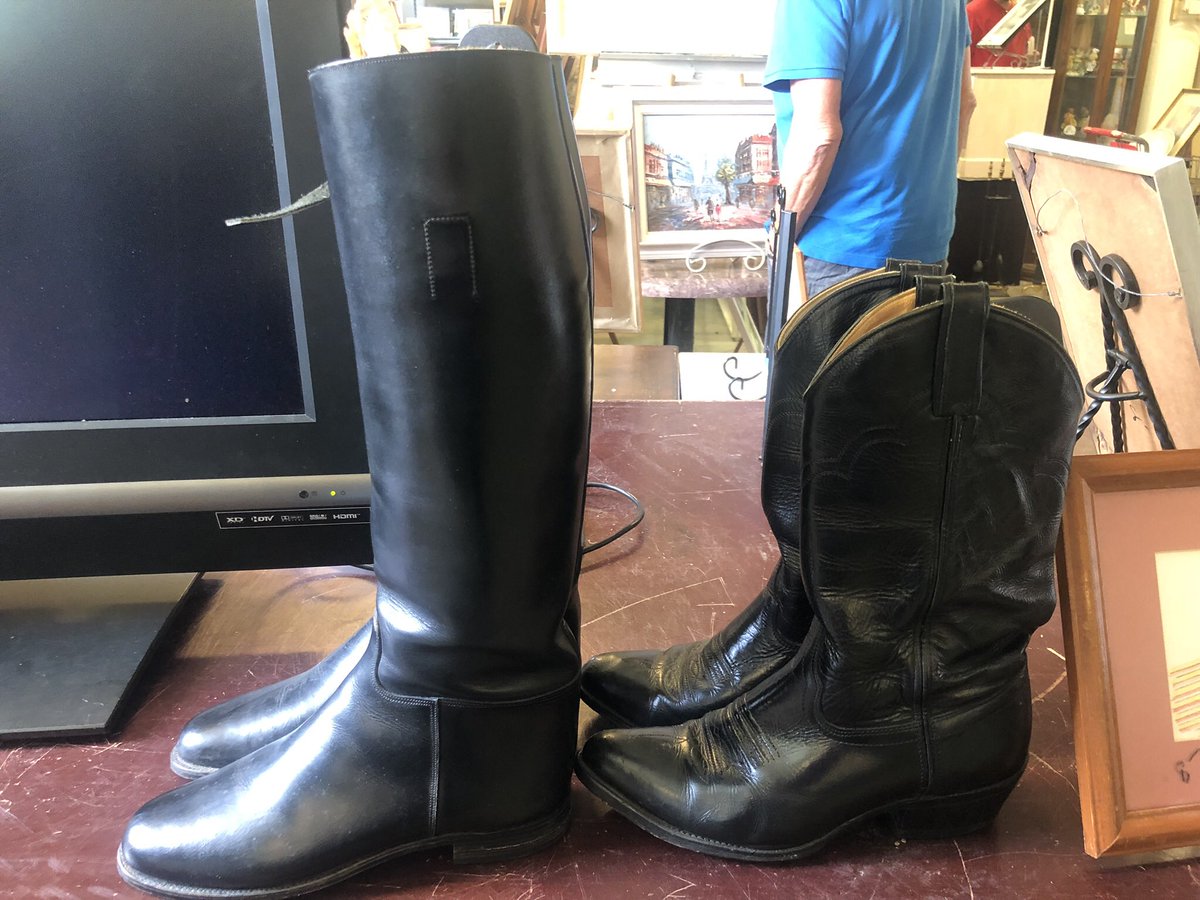 pupaspen87's tweet photo. Thrift shop finds #bootblack #bootpup these are going to be fun to bring back to life https://t.co/fikJURyREC