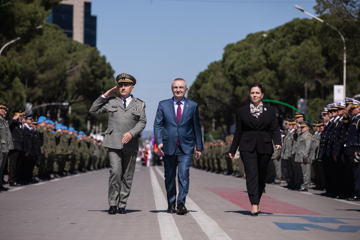 ilirmetazyrtar's tweet photo. #Shqipëria🇦🇱 10 vjet në #NATO, projekti më #madhor #strategjik në shërbim të interesave #kombëtare dhe të #sigurisë, #paqes e #stabilitetit #rajonal. #Shqipëria10VjetNëNATO https://t.co/7PHHPDfjwV