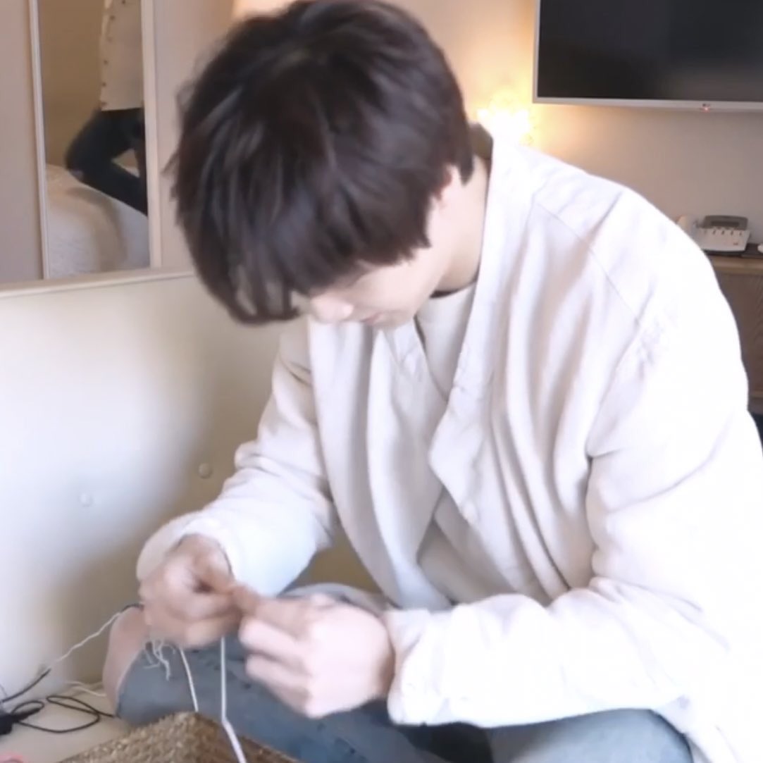 그린티 tweet media