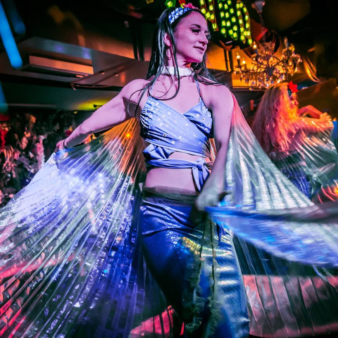 Walking into the club like..